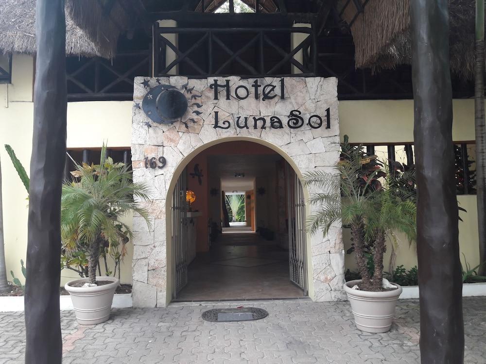 Hotel Lunasol Плая-дель-Кармен Экстерьер фото